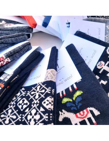 Détail de chaussettes Bonhomme créateurs laine mérinos fantaisie bengt and lotta design nordique