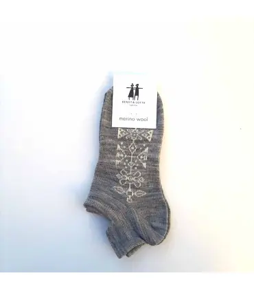 Socquettes créateurs laine mérinos fantaisie motifs nordique en gris 