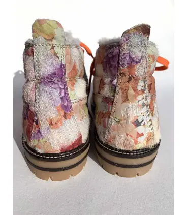 Bottines mi chevilles en cuir et fourrure chaude et tendance après ski de luxe