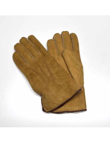 Lujosa piel de cordero volvió guantes