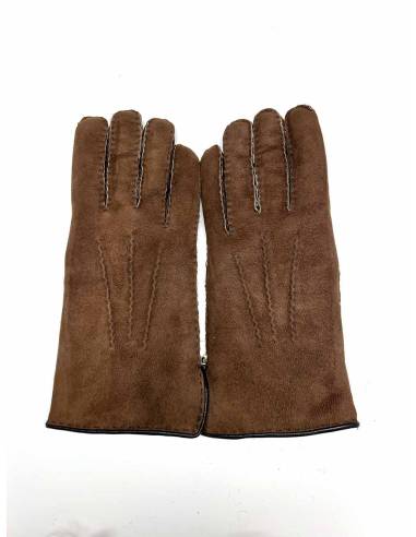 Lujosa piel de cordero volvió guantes