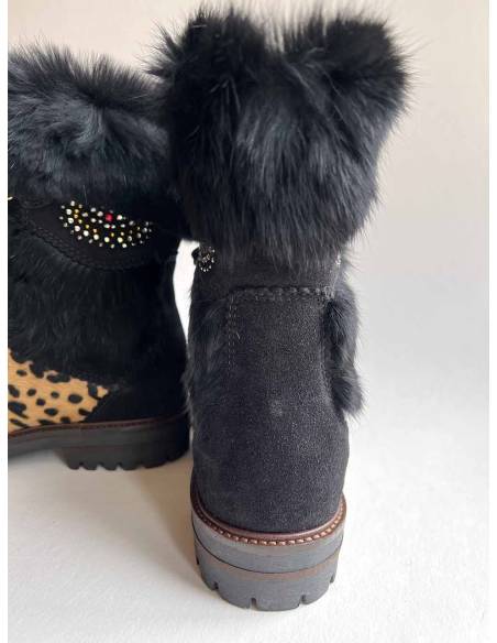 Bottes femme fourrure noire et cuir de vache léopard 