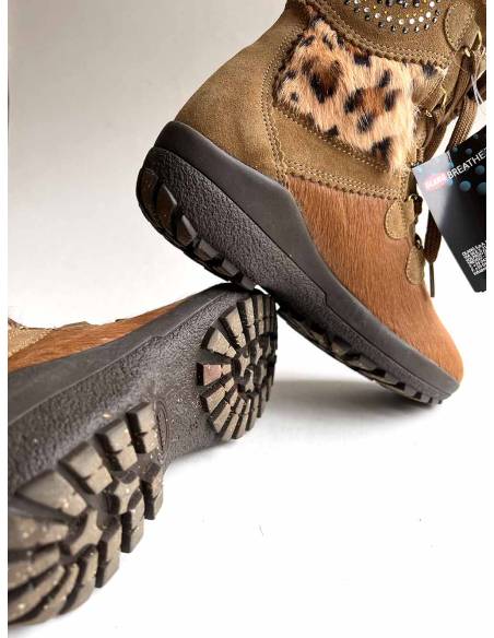 Bottes luxueuses femme fourrure et cuir de vache semelle en caoutchou recyclé et gomme recyclée 
