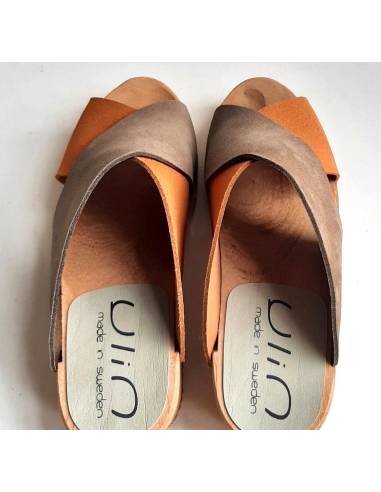 Wooden swedish women sandal organic leather
