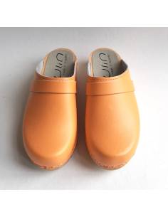 Women's swedish clogs yellow leather and wooden sole 2