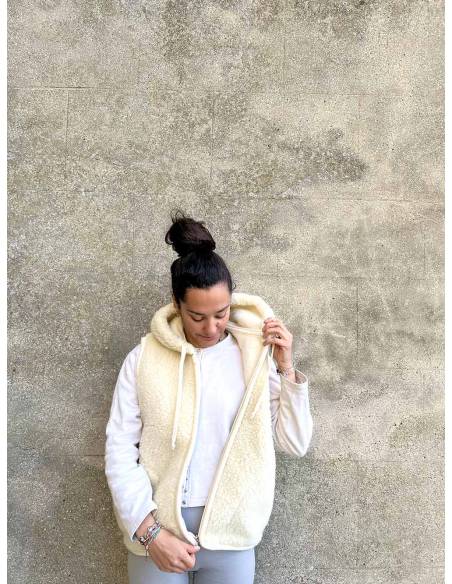 Waistcoat sleevesless pure wool with ZIP and hood