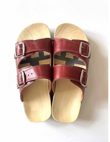 Holzsandalen mit flexiblen Holzsohle Orthetik