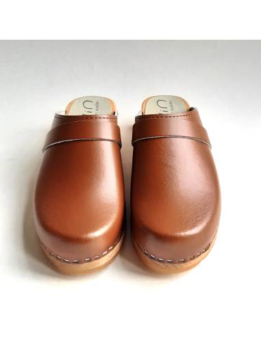 Women's swedish wooden clogs in leather