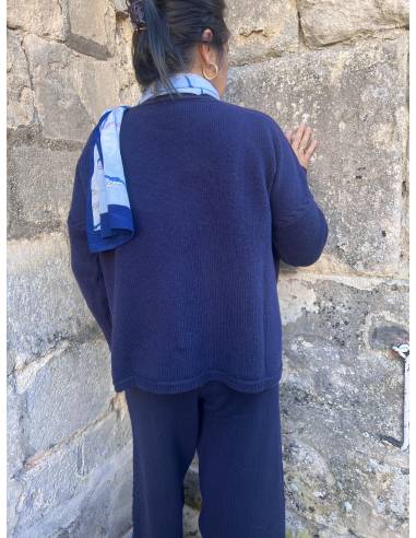 Pantalones de jersey de lana merina de pierna ancha con estampado de torsión