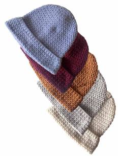 Pure merino wool hat with honeycomb sides for men and women