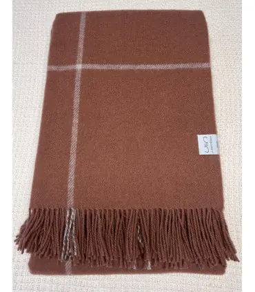 Pure scandinavian wool throws chestnut brown or grey