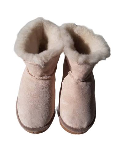 Swedish warm slippers for women in lambskin