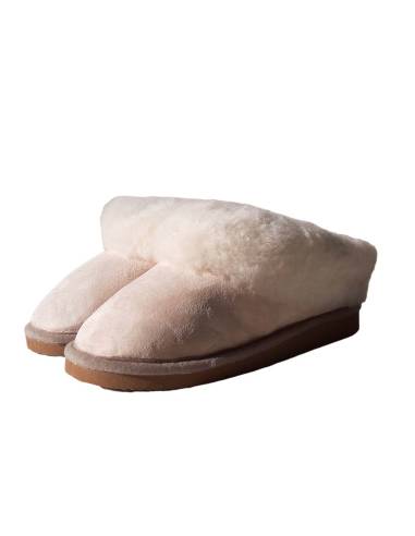 Swedish warm slippers for women in lambskin
