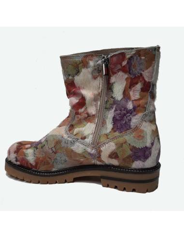 Boots femme en peau de vache véritable Olang Peru