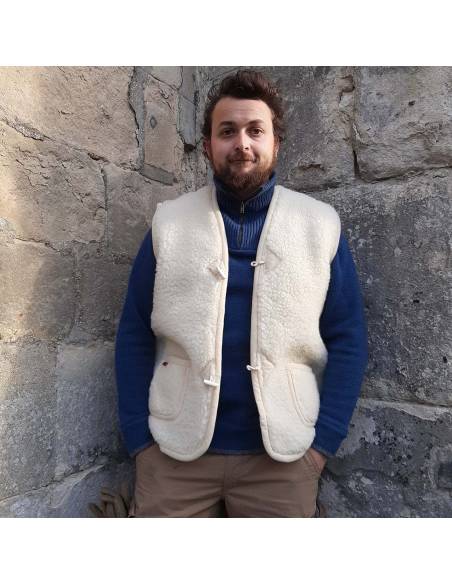 Gilet de Berger pure laine à brandebourg