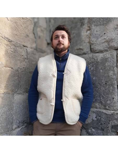 Gilet de Berger pure laine à brandebourg