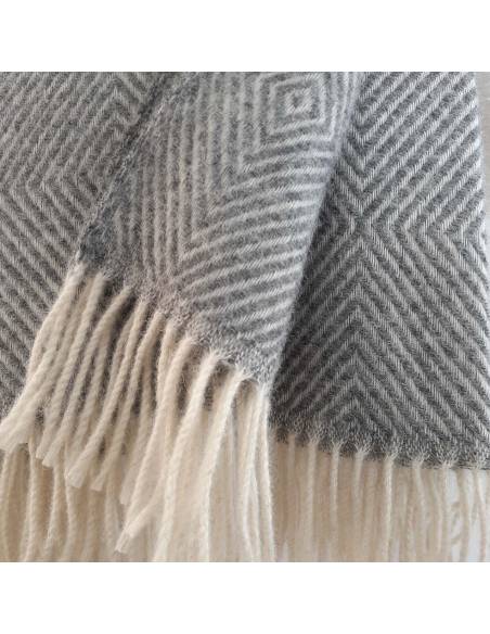 Plaid chaud chevrons diamant en pure laine