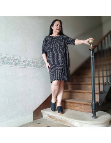 Damen Tunika Kleid mit asymmetrischem Muster Schwarz und Weiß