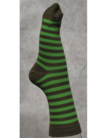 chaussettes rayées  vert et kaki 75% coton