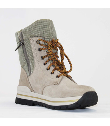 Women's warm winter boots in beige nubuck leather and polyester