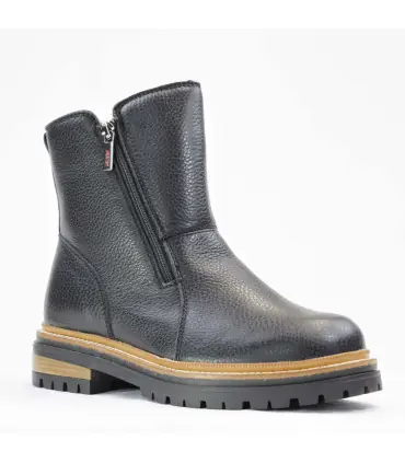 Warme Winterstiefel für Frauen aus schwarzem, gewalktem Rindsleder