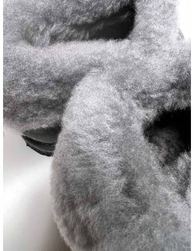 Chaussons chauds suédois pour femme en peau d'agneau gris antracite