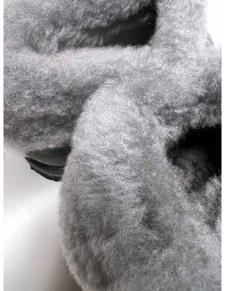 Swedish warm slippers for women in lambskin