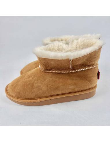 Swedish warm slippers for women in lambskin