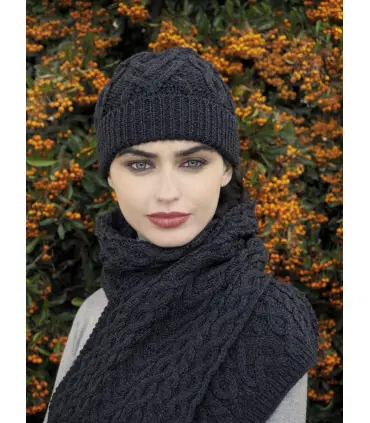 Thick warm scarf in pure merino wool 