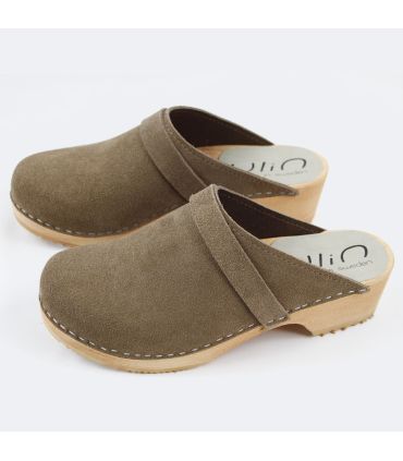 Women's Swedish clogs in  nubuck peach leather and wooden sole