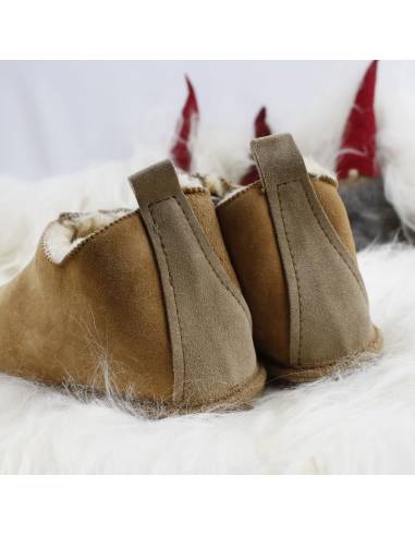 Cálidas zapatillas nórdicas de piel de cordero SALLY