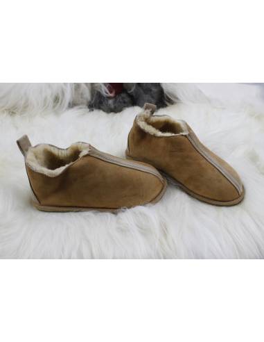 Cálidas zapatillas nórdicas de piel de cordero SALLY