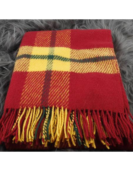 Warmes Plaid mit Diamant-Chevrons aus reiner Wolle