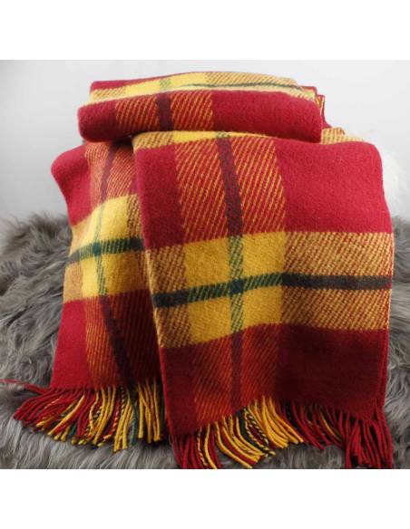 Warmes Plaid mit Diamant-Chevrons aus reiner Wolle