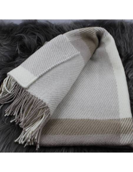 Etole chaude à poches en pure laine vierge beige 04 tartan