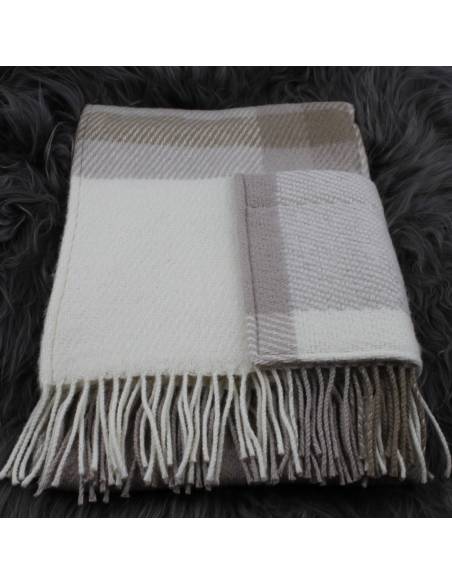 Etole chaude à poches en pure laine vierge beige 04 tartan