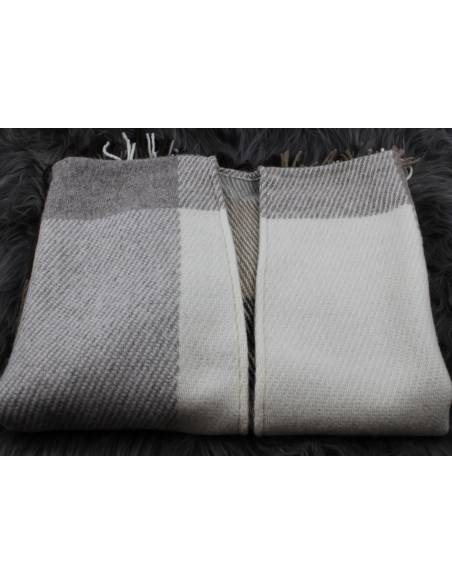 Cape manteau en pure laine vierge pour femme brown 01