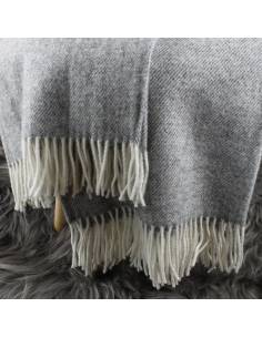 Warme, weiche, einfarbige Plaid aus reiner Wolle 2