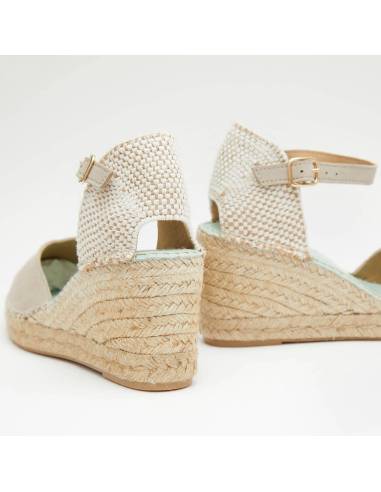 Wedge espadrilles with straps in red and beige suede