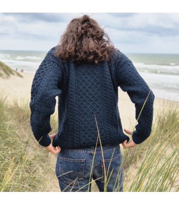Pull irlandais homme et femme laine mérinos chaud col rond motif diamant