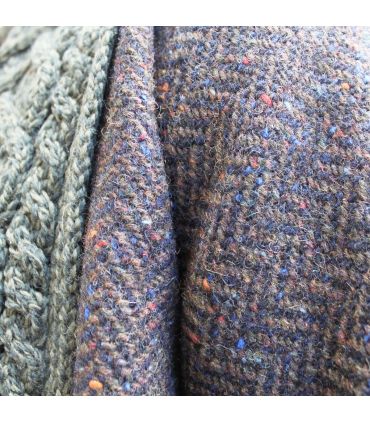 Damen-Mantelumhang aus reiner Merinowolle und Donegal-Tweed