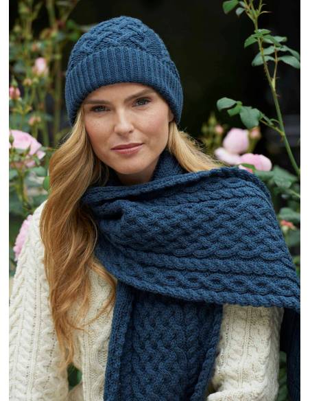 Thick warm scarf in pure merino wool