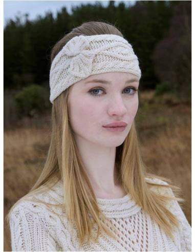 Gorro de lana con gran Pompom y costillas