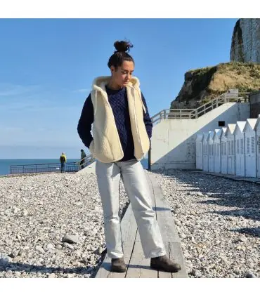 gilet veste chaud grand froid en pure laine avec capuche et fermeture ZIP blanc ecru 