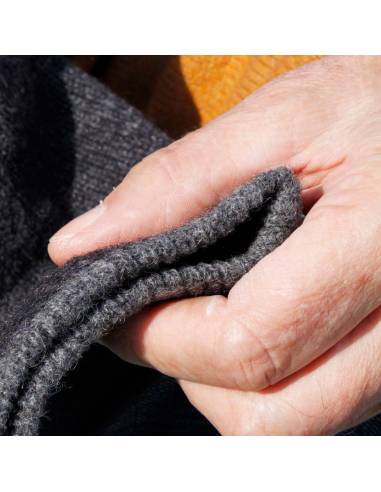 Pullover Herrenpullover aus reiner weicher Schurwolle mit Stehkragen