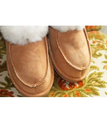 Nordic  slippers in guenuine lambskin