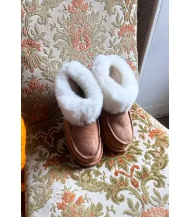 Nordic  slippers in guenuine lambskin