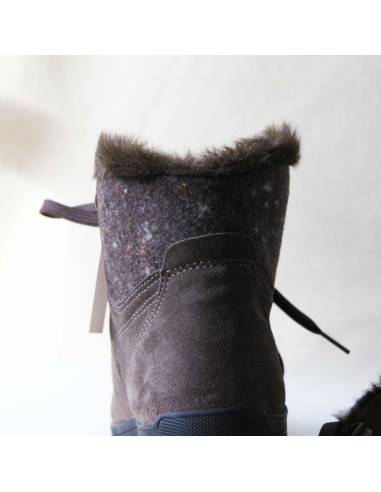 Bottes sportives hiver femme en cuir suède rouge hydrofuge