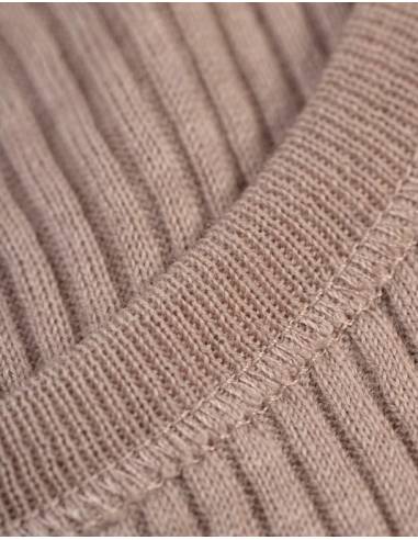 Rippstrick Top aus weicher natürlicher Merinowolle.