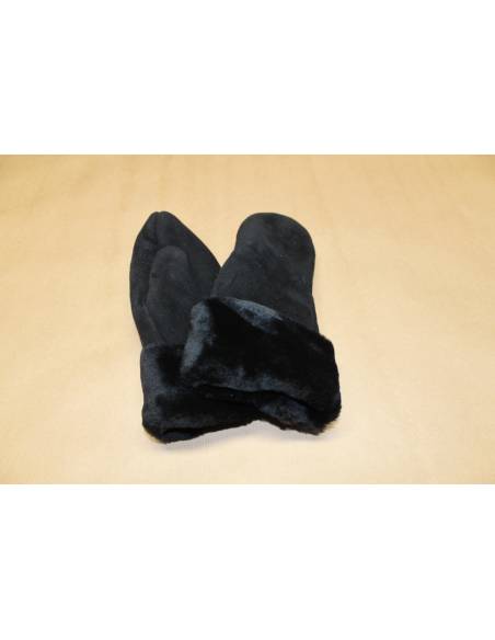 Women Mittens in wooly genuine lambskin